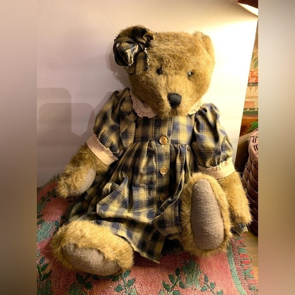 Boyds Bears Vintage Eugenia w/Tag Style 9120 Bear Plush Decor - Picture 1 of 4